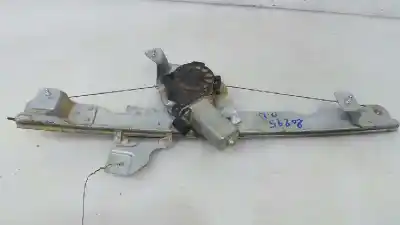 Автозапчастина б/у регулятор переднього правого скла для dacia duster 1.5 dci diesel fap cat посилання на oem iam 8200733828