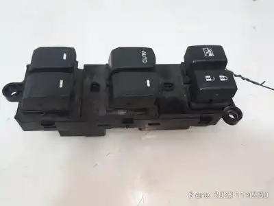Peça sobressalente para automóvel em segunda mão botão / interruptor elevador vidro dianteiro esquerdo por suzuki vitara (ly) 1.6 ddis (apk 416d) referências oem iam 54p2