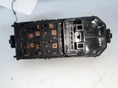 Автозапчасти б/у управление задними правыми стеклами за daihatsu sirion (m3..) 1.3 ссылки oem iam 192752  192752