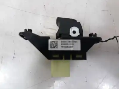 Tweedehands auto-onderdeel rechts achter ruiten bediening voor kia stonic (ybcuv) business oem iam-referenties 93580-h8000