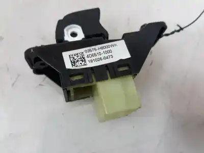 Tweedehands auto-onderdeel schakelaar rechts voor ruit voor kia stonic (ybcuv) business oem iam-referenties 93575-h8000