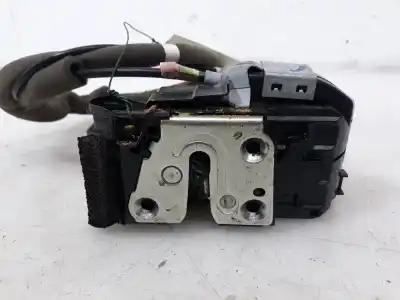 Second-hand car spare part front right door lock for nissan note acenta oem iam references 805003vv0a 805003vv0a 805003vv0a