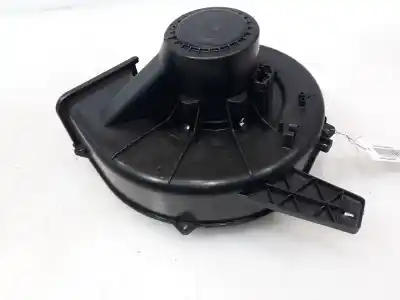 Pezzo di ricambio per auto di seconda mano VENTOLA RISCALDAMENTO per VOLKSWAGEN POLO (6C1)  Riferimenti OEM IAM 6R1819015A  6R1819015A
