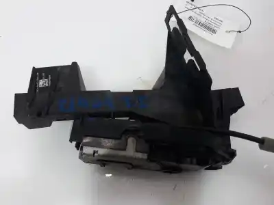Peça sobressalente para automóvel em segunda mão FECHADURA DA PORTA TRASEIRA ESQUERDA por FORD FIESTA (CE1)  Referências OEM IAM 2338041 H1BBA264A27AF H1BBA264A27AF