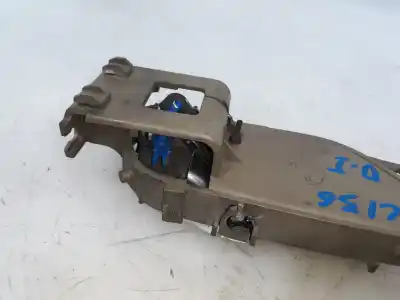 Автозапчастина б/у ліва передня внутрішня ручка для ssangyong rodius xdi посилання на oem iam 7241021001oaf 7241021001oaf 7241021001oaf
