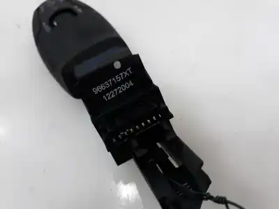 Peça sobressalente para automóvel em segunda mão comando de controlo do rádio por peugeot 407 st confort referências oem iam 96637157xt  96637157xt
