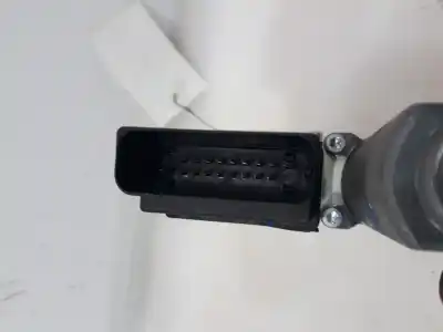 Автозапчастина б/у двиг скла задне ліво для volkswagen passat variant (3c5) advance посилання на oem iam 3c9959703  3c9959703