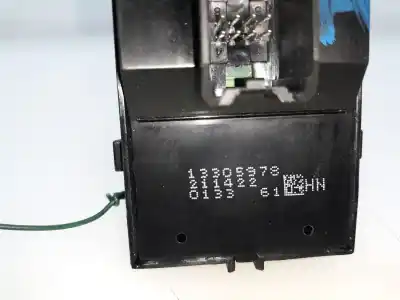 Peça sobressalente para automóvel em segunda mão botão / interruptor elevador vidro dianteiro esquerdo por opel astra j lim. enjoy referências oem iam 13305978  13305978