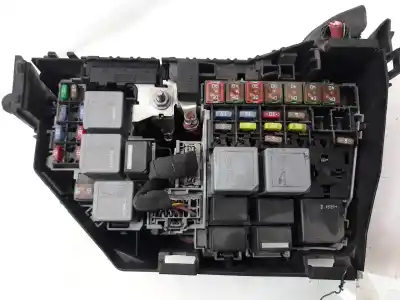 Second-hand car spare part fuse box unit for land rover evoque se oem iam references 373413i178  373413i178