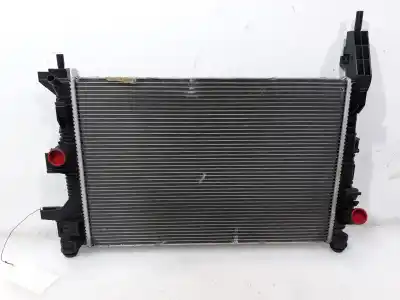 Peça sobressalente para automóvel em segunda mão radiador de água por ford focus lim. (cb8) trend referências oem iam 1830145