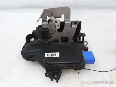 Pezzo di ricambio per auto di seconda mano SERRATURA PORTA ANTERIORE SINISTRA per AUDI A3 (8P)  Riferimenti OEM IAM 4E1837015  4E1837015
