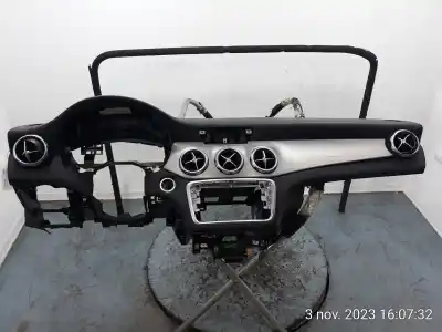 Tweedehands auto-onderdeel DASHBOARD voor MERCEDES-BENZ CLASE GLA (W156)  OEM IAM-referenties 11768011019H64  11768011019H64