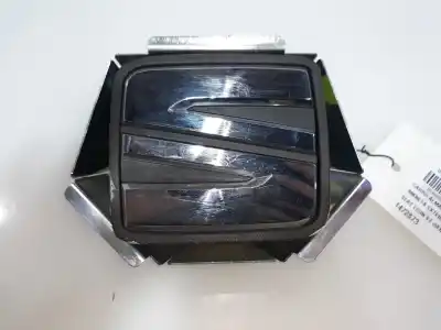 Pièce détachée automobile d'occasion POIGNÉE EXTÉRIEURE DE COFFRE / HAYON pour SEAT LEON ST (5F8)  Références OEM IAM 5F0827565DRYP 5F0827565D 5F0827565D