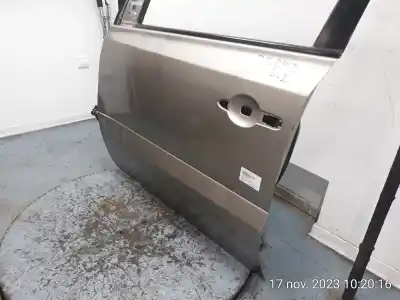 Second-hand car spare part left front door for renault koleos privilege oem iam references 801010029r  801010029r