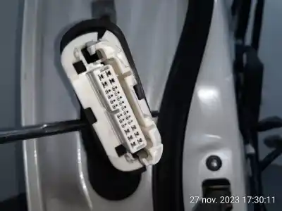 Автозапчасти б/у дверь задняя правая за lexus is 300h ссылки oem iam 6700353070  6700353070