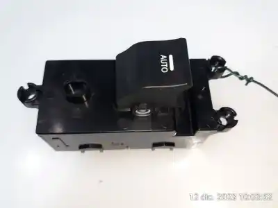 Recambio de automóvil de segunda mano de mando elevalunas trasero izquierdo para hyundai i40 1.7 crdi cat referencias oem iam 935803z000