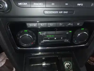 Автозапчастина б/у клімат-контроль для skoda superb combi (3t5) ambition посилання на oem iam 3t0907044ar