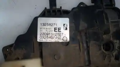 Peça sobressalente para automóvel em segunda mão fechadura da porta dianteira esquerda por opel meriva b cosmo referências oem iam 13258271  13258271
