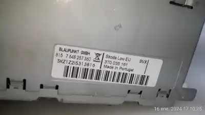 Автозапчасти б/у аудиосистема / радио cd за skoda superb combi (3t5) ambition ссылки oem iam 3t0035161  3t0035161