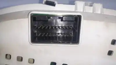 Автозапчасти б/у приборная доска за kia sorento i (jc) 2.5 crdi ссылки oem iam 940133e260  940133e260