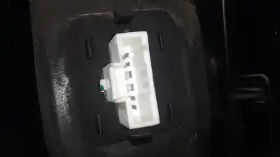 Second-hand car spare part left tailgate light for citroen c3 selection oem iam references 9673805480  9673805480