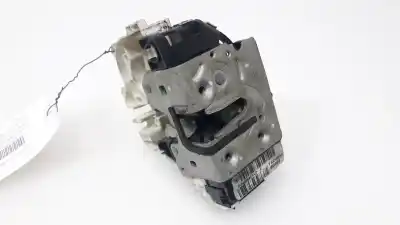 Second-hand car spare part left front door lock for chrysler sebring berlina 2.0 crd limited oem iam references p04589421ad