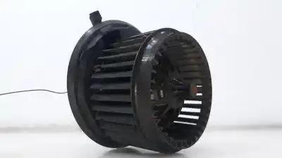 Piesă de schimb auto la mâna a doua VENTILATOR DE ÎNCALZIRE pentru VOLKSWAGEN T5 BUS  Referințe OEM IAM 7H0819021  7H0819021