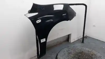 Автозапчастина б/у передне праве крило для kia carens (un) emotion посилання на oem iam 663211d000  663211d000