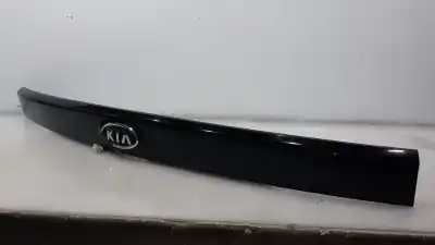 Автозапчастина б/у окрашувальник задніх ліхтарів для kia carens (un) emotion посилання на oem iam 873111d000  873111d000