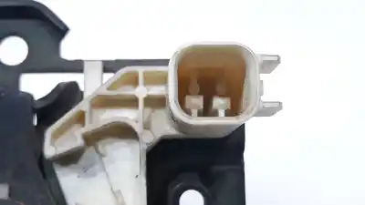 Автозапчастина б/у замок капота для ford b-max trend посилання на oem iam 1807331  av1a16700