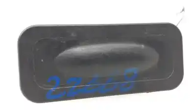 Second-hand car spare part tailgate back door handle for renault clio iv societé oem iam references 8200385515