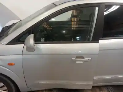 Автозапчасти б/у левая передняя дверь за ssangyong rodius i 2.7 xdi 4wd ссылки oem iam 6200321001
