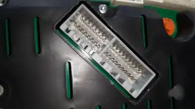 Peça sobressalente para automóvel em segunda mão quadrante por kia pro cee'd (ed) 1.6 crdi 115 referências oem iam 940031h270  940031h270