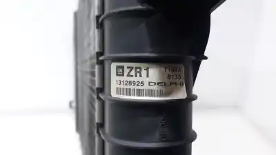 Автозапчастина б/у водяний радіатор для opel astra h gtc (a04) 1.9 cdti (l08) посилання на oem iam 13143570  13128925