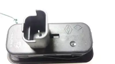 Автозапчастина б/у зовнішня ручка ворот для renault captur expression посилання на oem iam 8200076256  8200076256