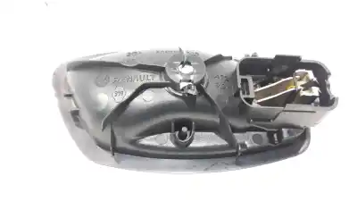 Автозапчастина б/у ліва задня внутрішня ручка для renault captur expression посилання на oem iam 846401542r 86700006r 86700006r