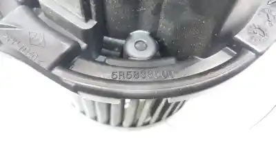 Автозапчастина б/у вентилятор опалення для renault captur expression посилання на oem iam 272101005r 5r5833500 5r5833500