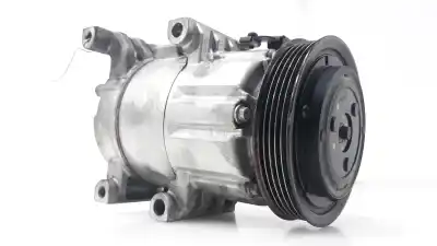 Tweedehands auto-onderdeel AIRCONDITIONING COMPRESSOR voor HYUNDAI I30 (GD)  OEM IAM-referenties 97701A6700 97701A6700 97701A6700