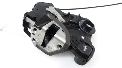 Peça sobressalente para automóvel em segunda mão fechadura da porta dianteira direita por toyota auris luna referências oem iam 6903002231