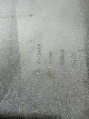 Peça sobressalente para automóvel em segunda mão grelha frontal por renault kangoo profesional referências oem iam 8200499017  8200499017