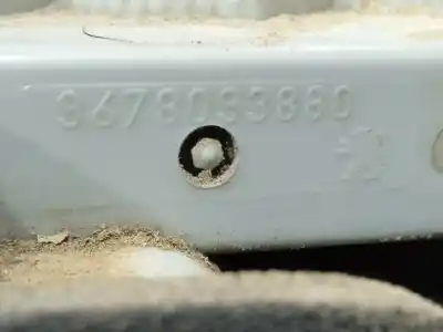 Автозапчастина б/у правий ліхтар для peugeot 308 sw ii (lc_, lj_, lr_, lx_, l4_) 1.6 hdi / bluehdi 115 (lcbhxm, lcbhxt) посилання на oem iam 9678093880  9678093880