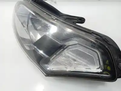 Second-hand car spare part left headlight for kia soul diva oem iam references 921012k010  921012k010
