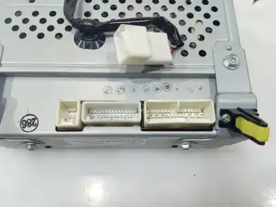Second-hand car spare part multifunction display for lexus rx (_u3_) 400h awd (mhu38_) oem iam references 8611048200  8611048200
