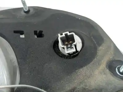 Second-hand car spare part interior left tailgate light for lexus rx (_u3_) 400h awd (mhu38_) oem iam references 8159048051  8159048051