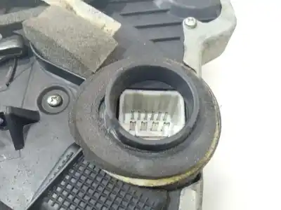 Second-hand car spare part left front door lock for lexus rx (_u3_) 400h awd (mhu38_) oem iam references 6904048070  6904048070