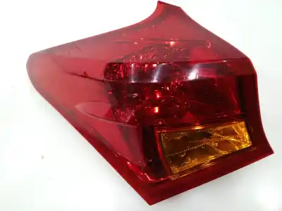 Peça sobressalente para automóvel em segunda mão farolim traseiro esquerdo por toyota auris active referências oem iam 8156102740
