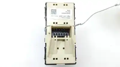 Second-hand car spare part rear right power window switch for kia niro 1.6gdi hybrid-141 oem iam references 93581at000  93581at000