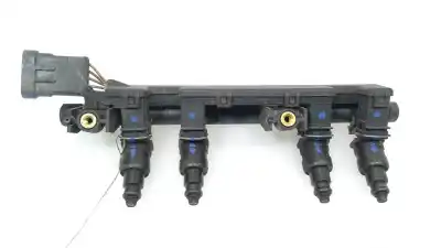 Автозапчастина б/у РАМПА ИНЖЕКТОРА для RENAULT CLIO II FASE I (B/CBO)  Посилання на OEM IAM 7700114546  7700114546