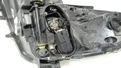 Peça sobressalente para automóvel em segunda mão farol / farolim direito por opel corsa d essentia referências oem iam 13186382  13186382
