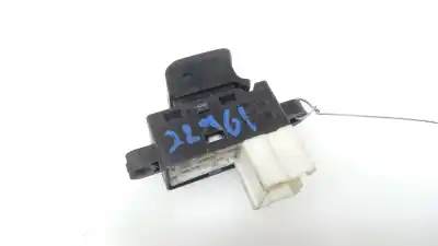 Peça sobressalente para automóvel em segunda mão botão / interruptor elevador vidro traseiro esquerdo por subaru forester s12 executive referências oem iam 83071fg110  83071fg110